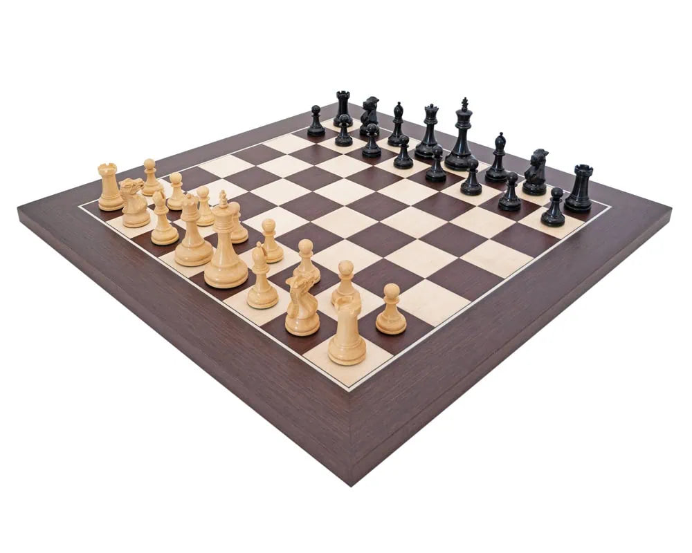 Ensemble d'Échecs Miniature de Luxe « Le Couronnement »