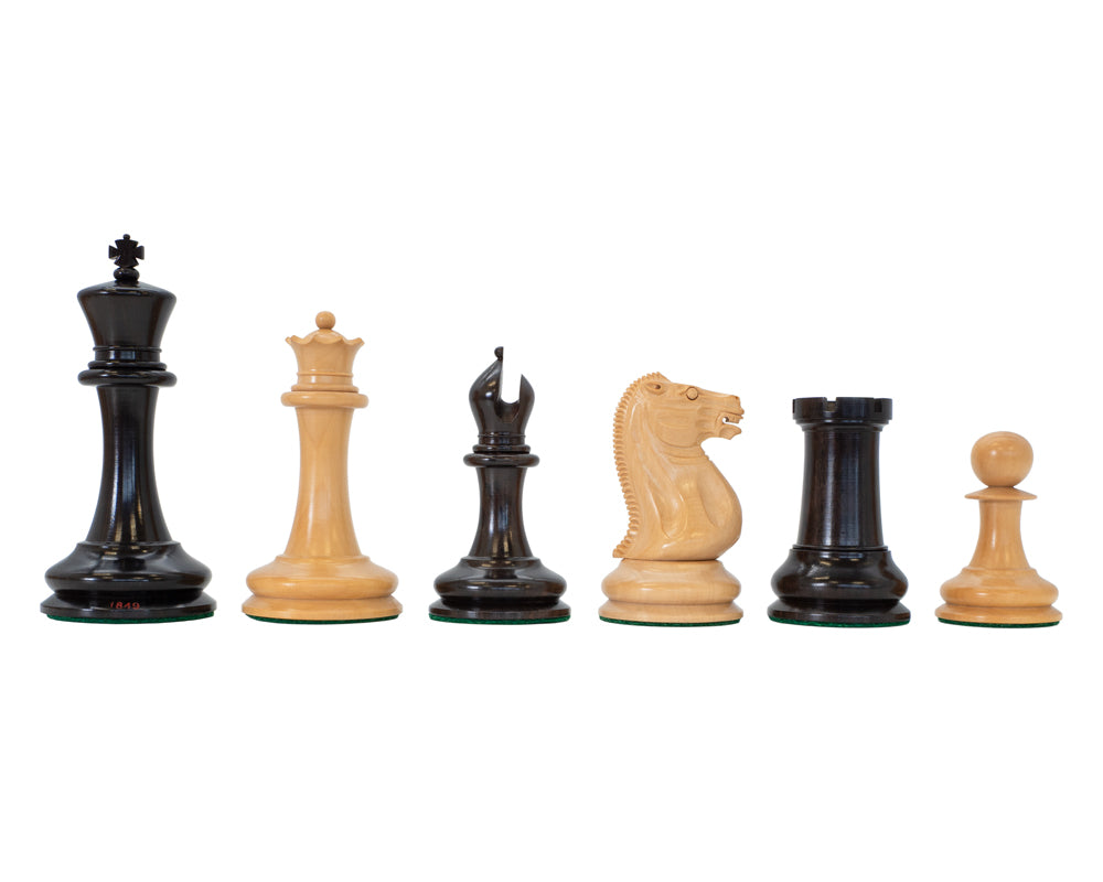 J J Cooke Edition Pièces d’échecs en ébène et en buis vieilli - 11,2 cm