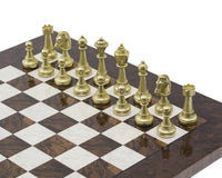 De Finnesburg en Dark Walnut luxe schaakset