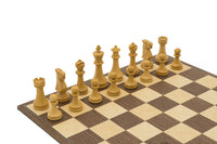 De Pioneer Opvouwbare Schaakset van Gouden Rozenhout en Walnoot