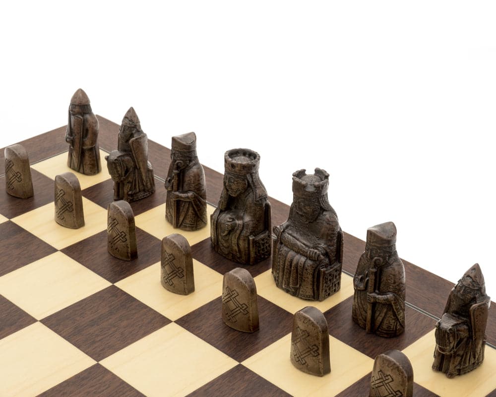 Isle of Lewis Montgoy Palisander Grand Chess Set with intricately detailed pieces on a beautiful Spanish chess board.