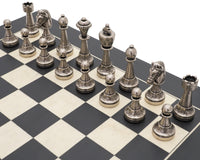 Die Schachsets Finnesburg und Black Classic