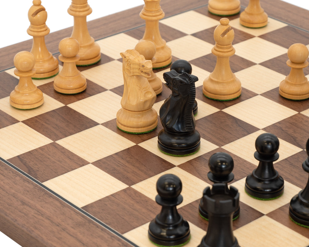 Das Exklusive Walnuss Deluxe Schachset